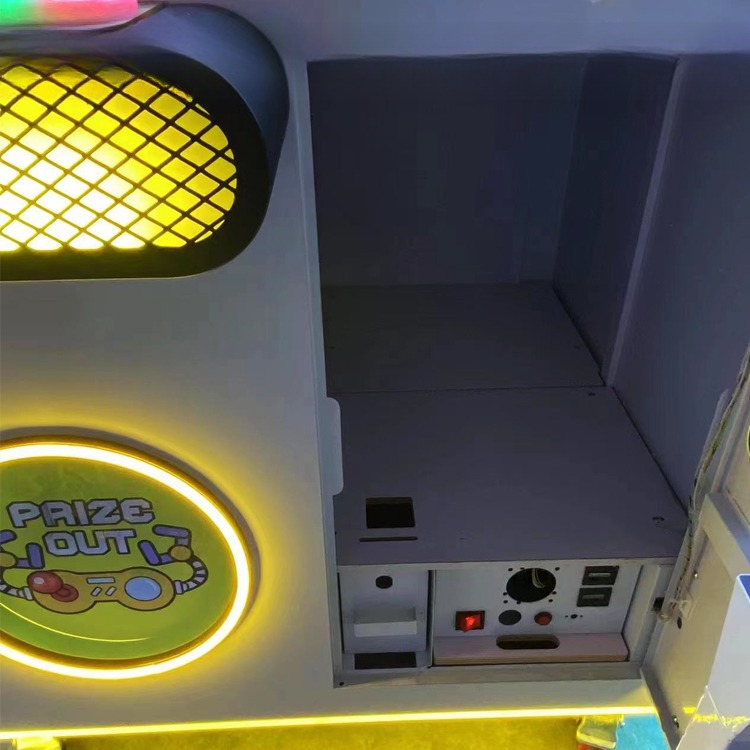 Dreamland ODM OEM claw crane machine factory luxury coin operated claw toys arcade machine