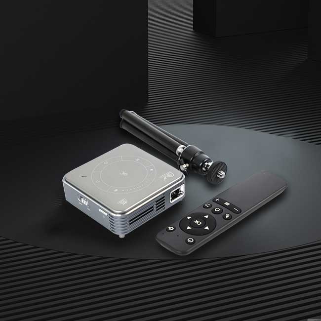 WVGA 854*480 Mini Portable DLP Rechargeable LED Projector 4GB 32GB