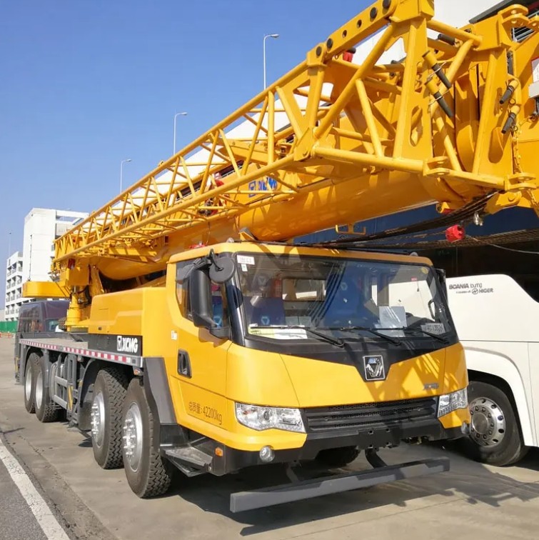 XCMG Official QY50KA 50 ton Chinese hydraulic mobile truck crane price list for sale