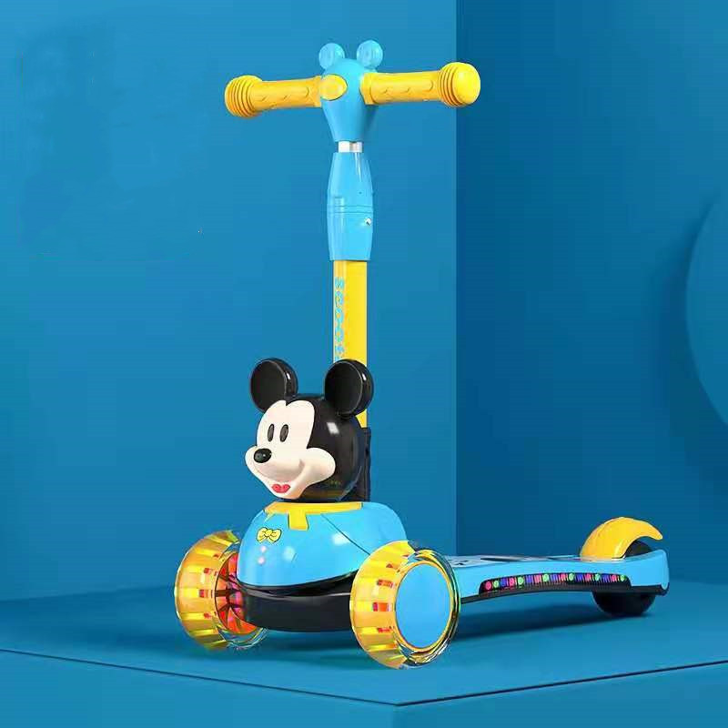 Foldable Non-Slip Pedal Wide Wheel Ride On Scooter Car for Children Convenient and Fun
