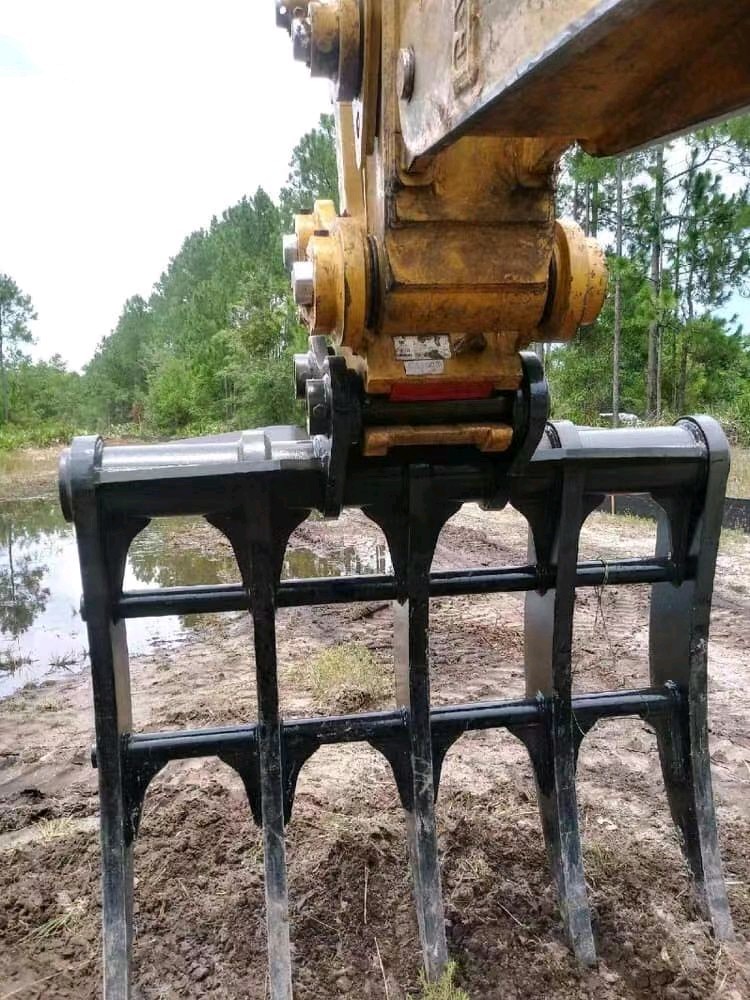 Q355B Excavator Rake Bucket For Land Clearing Hitachi 200 Cat 320 Komatsu 210