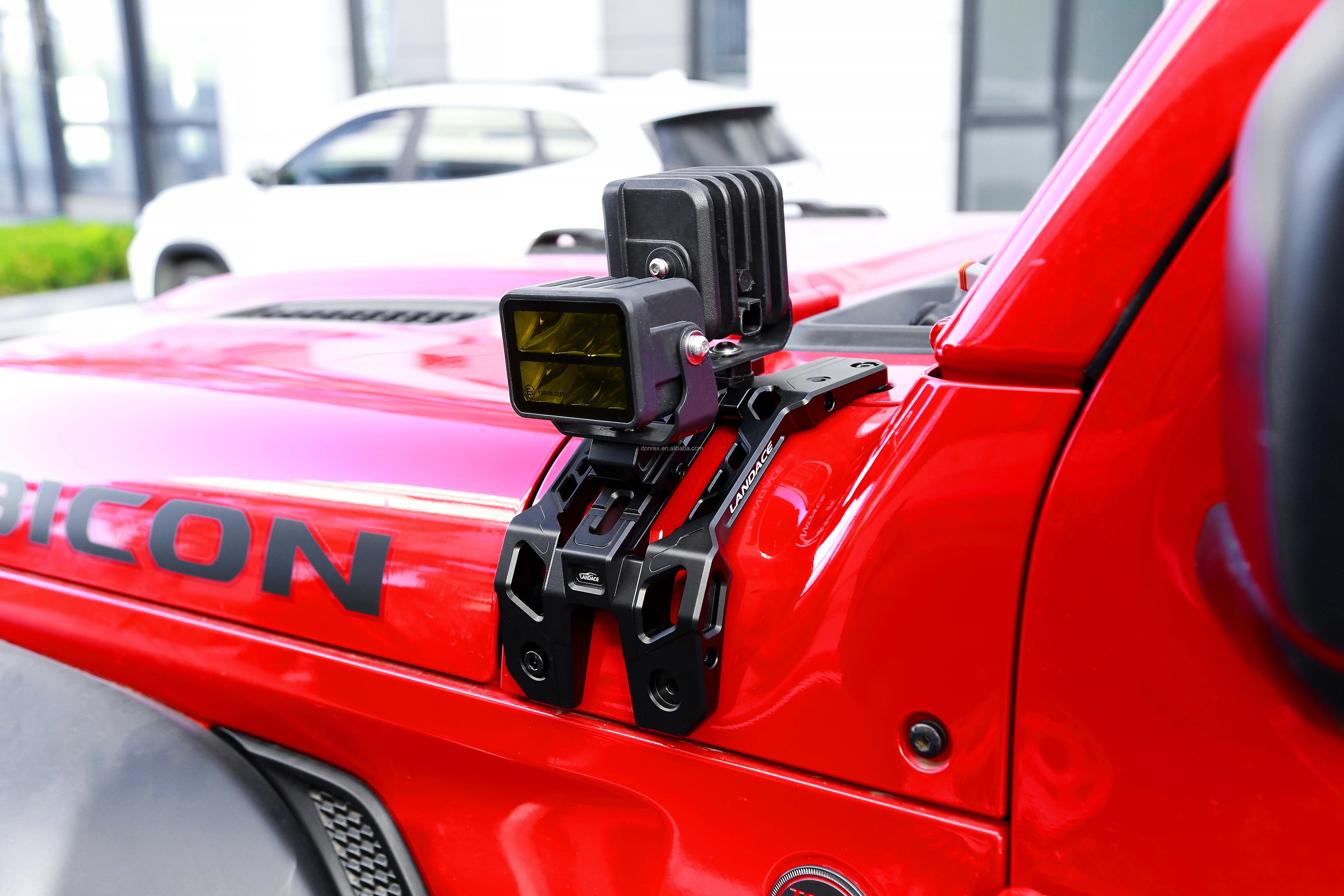 Powder Coating Aluminum Alloy Light Mounting Brackets for 4x4 Pillar Light Structure