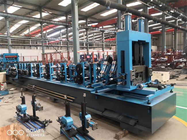 Channel Frame CZ Purlin Roll Forming Machine 22KW PLC Control System
