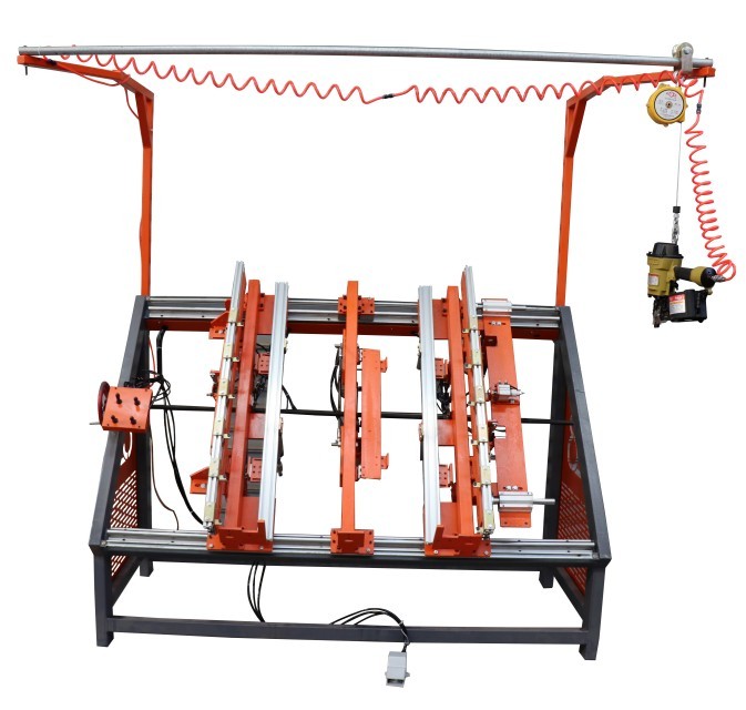 2023 hot selling Wood Pallet Automatic Making/nailing Machine With Adjustable Sizes