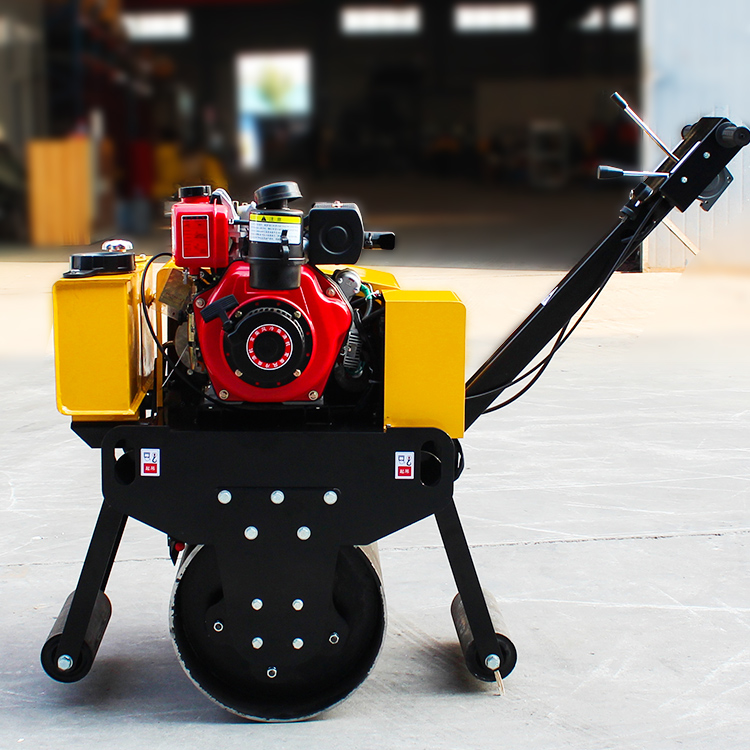 YL600 Single Drum Industrial Compactor Machine with 425mm Drum Diameter and EPA Engine