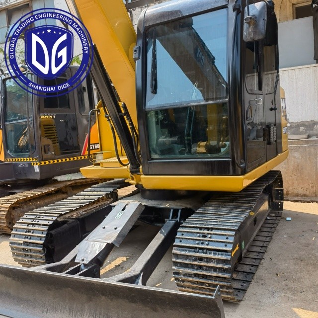 Efficient Material Handling Capabilities 307E2 Used Caterpillar Excavator 7 Ton