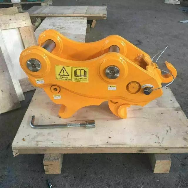Excavator Manual Quick Hitch ZX60 ZX70 Mechanical Hitch Coupler