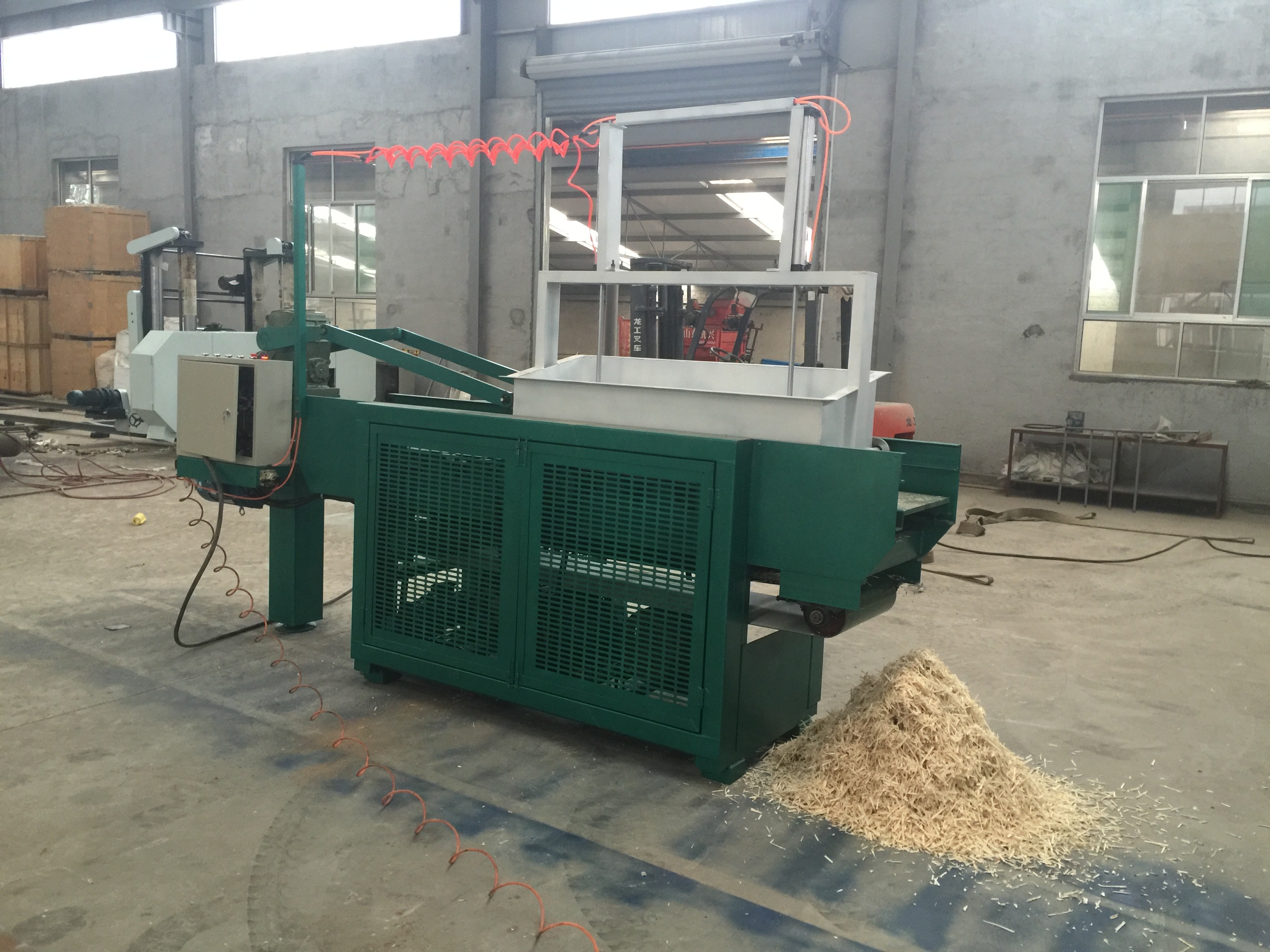 Wood Processing Machinery Wood Wool Machine With High Quality