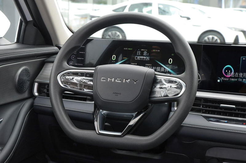 Compact Hybrid Gasolin Fengyun A8 2024 Long Range PHEV 127