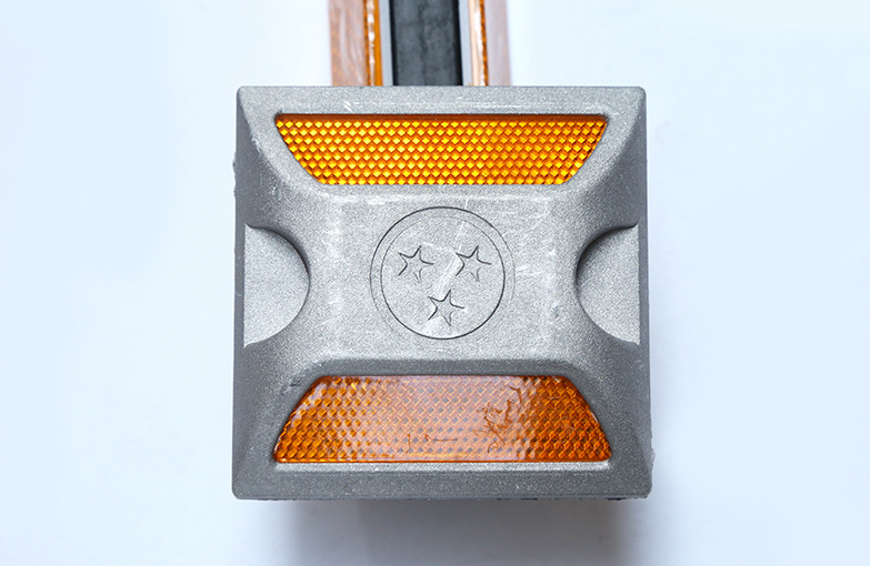 Road Safety Reflector Aluminium Road Stud Reflective Tape 2 Road Safety Reflector