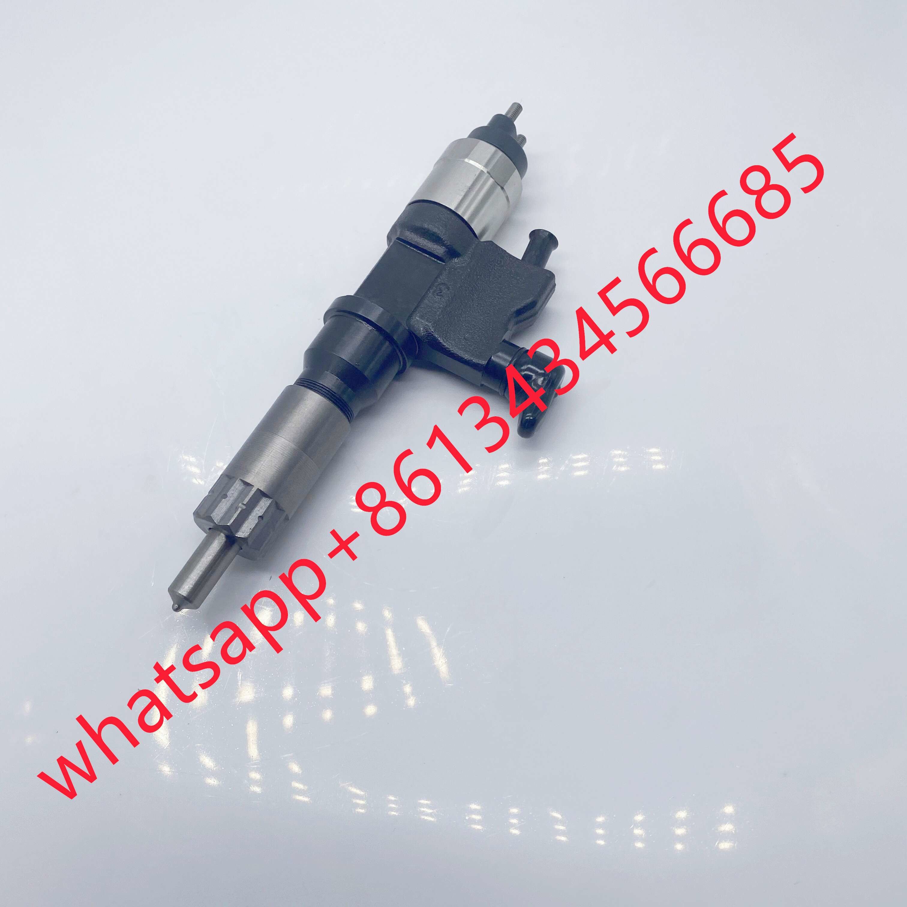 In Stock Common Rail Fuel Injector 095000-8973 095000-8971 095000-8970 8-98151856-3 FOR ISUZU 6HK1 ENGINE