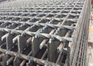 Quality Hot Dipped 30 X 3mm Galvanized Steel Grating Silver Color wholesale