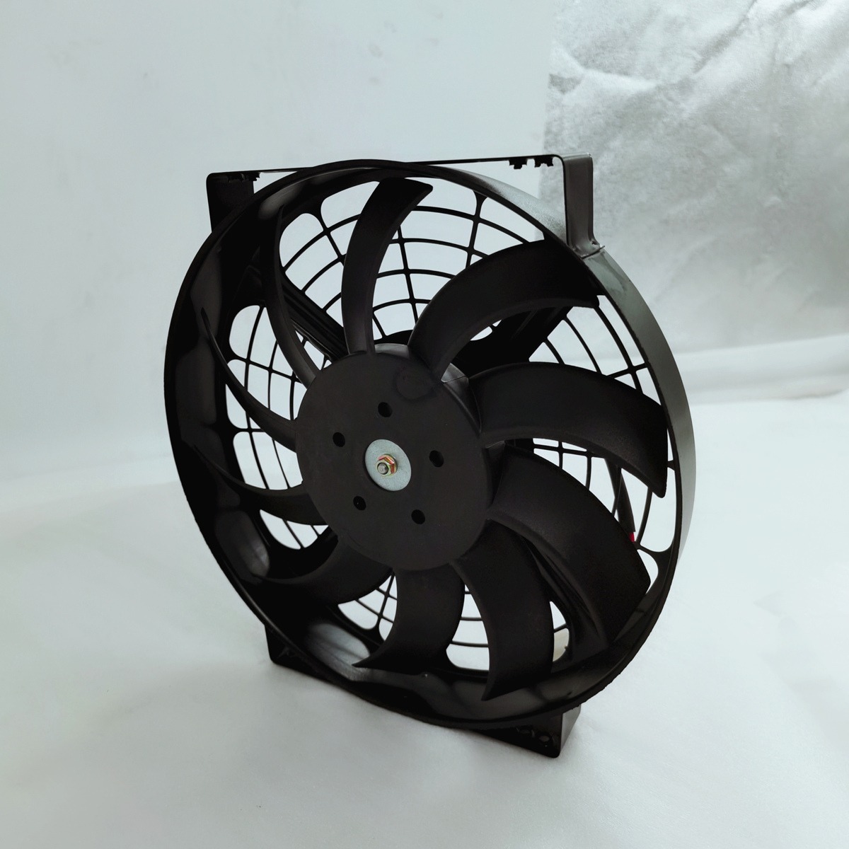 Aluminum Hard Motorcycle Tricycle Radiator Fan for Powerful Gasoline Engine Cooling