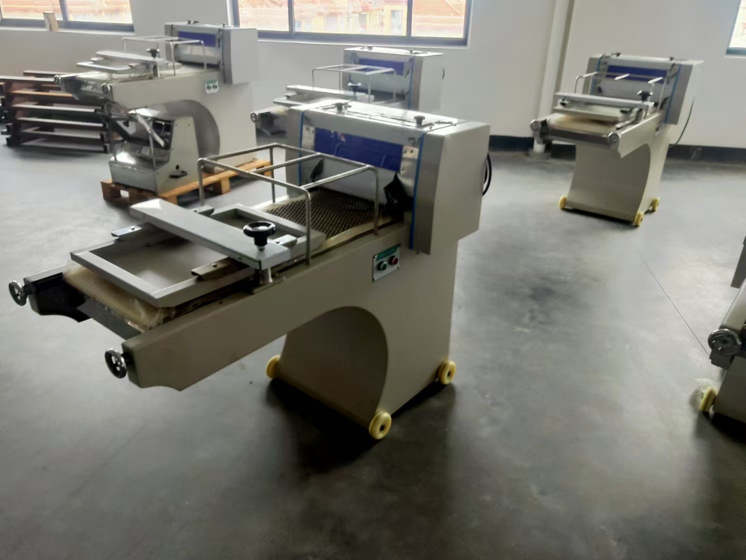 Electric Toaster Moulder Machine for Commercial