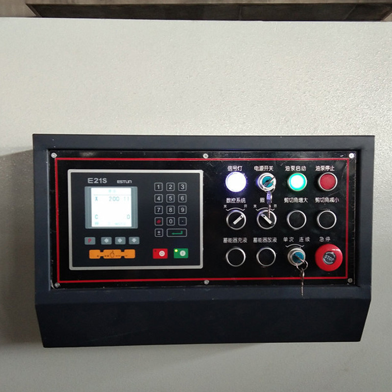 E21s Controller Hydraulic Guillotine Shearing Machine Sheet Metal 4mm 16 Times/Min