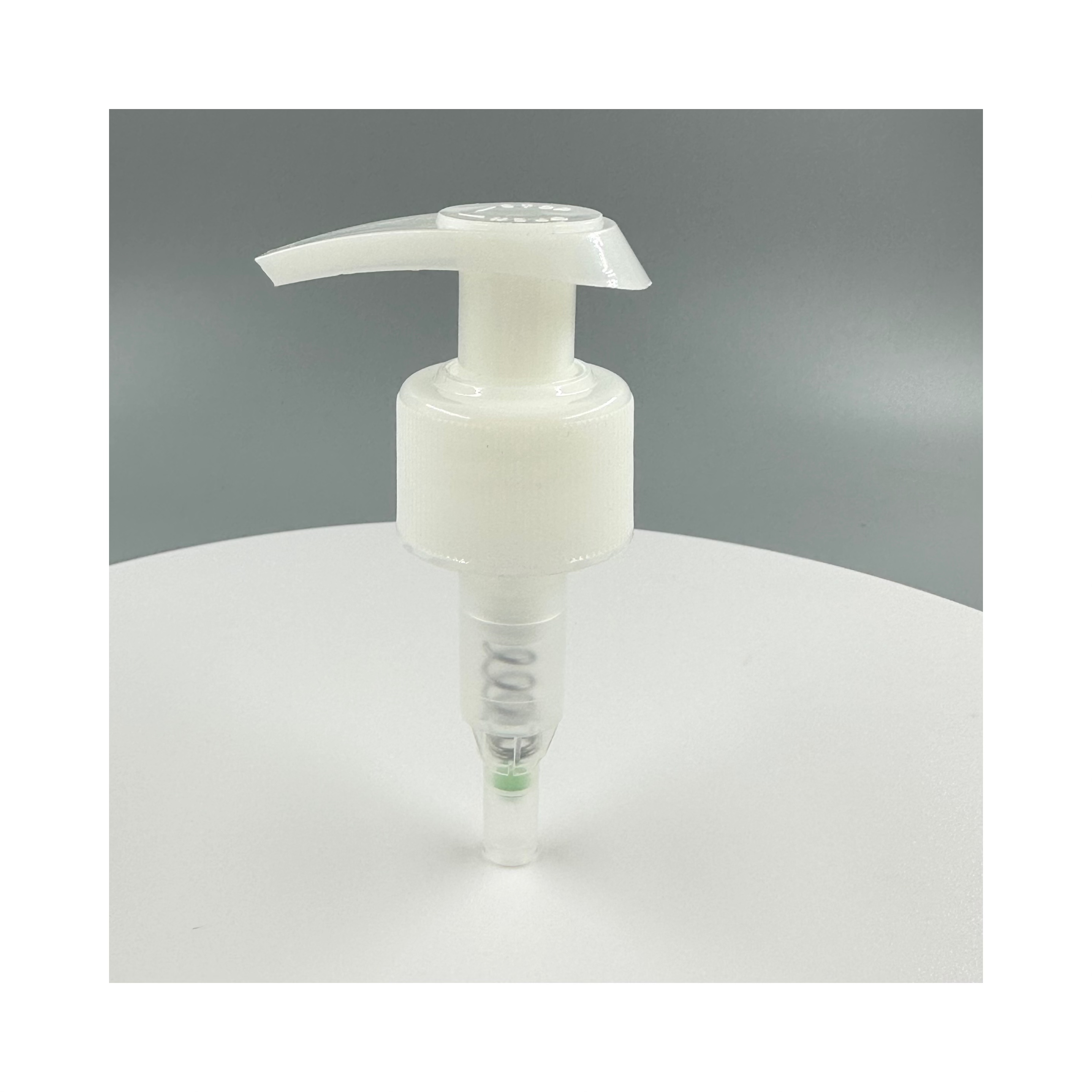 Hand Sanitizer Dispenser Plastic Lotion Pump 24/410 28/410 with Customized Color