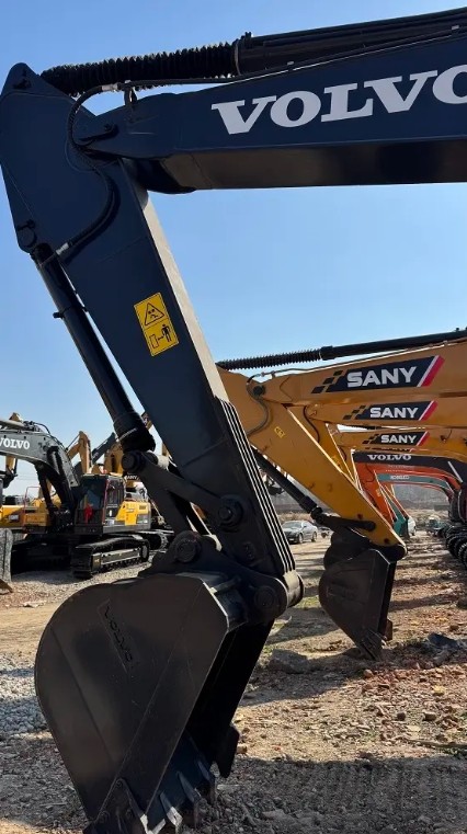 Volvo EC210 Used Small Excavator Machine 0.2m3 Bucket Capacity