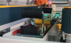 China 220V / 50Hz Box Unpacking Machine With 0.2KW Power Supply on sale