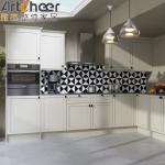Solid Wood European Shaker Kitchen Cabinets with White Color and Super Susan