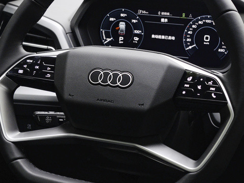 Electric Q5 E-Tron 4WD Audi Automobile EV Sportback Suv Car