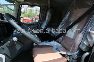 Automatic Transmission 600HP Dongfeng Trucks and Tractor Truck with 13.48L Displacement
