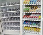 Smart Cool Drink Vending Machine , Refrigerated Vending Machine LED Lighting