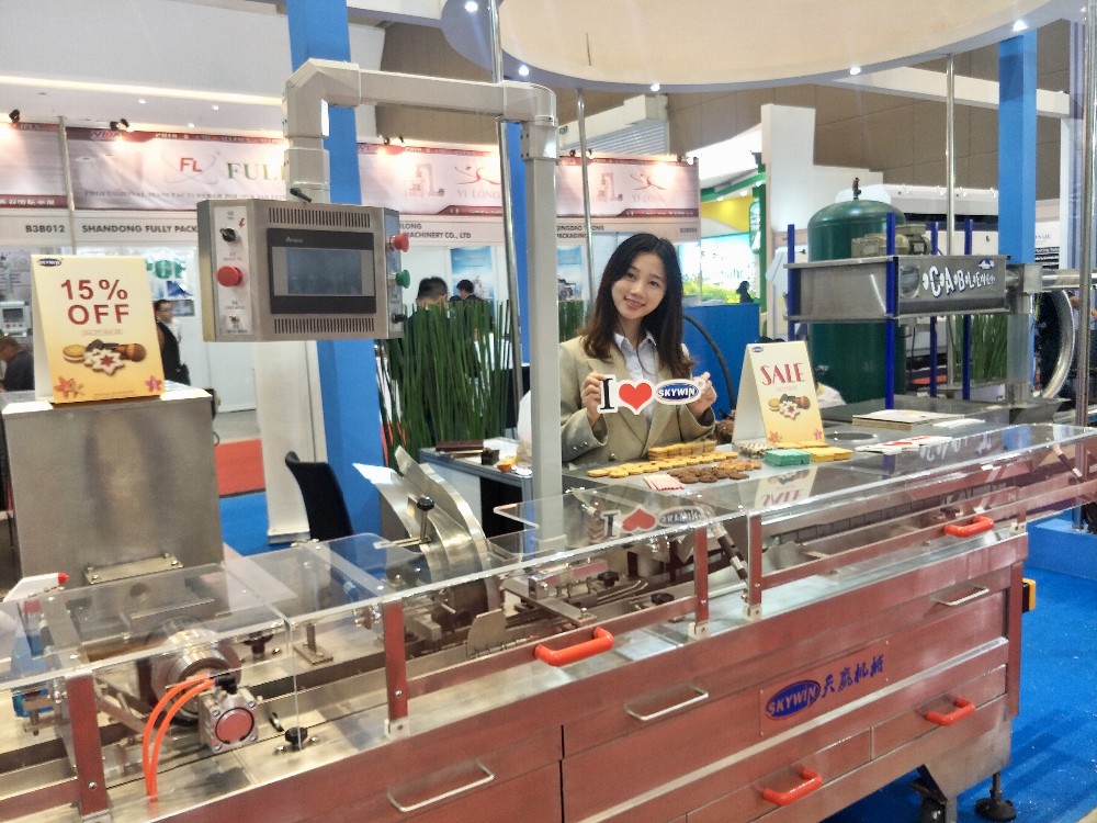 CE ISO Certified Biscuit Bakery Equipment Rotary Baking Oven low consumption