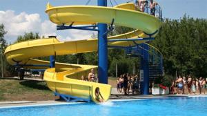 China OEM Children Amusement Aquatic Park Equipment Water Pool Kid Slides on sale