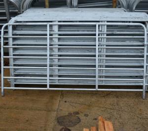 Quality Hot Dip Galvanized Q235 Livestock Goat Fence Panels wholesale