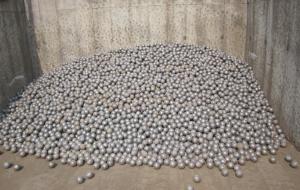Quality High Cr15 Cast Iron Balls More Than HRC60 Grinding Media For Coal Mill wholesale