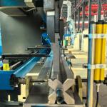 Automatic Metal Bending Machine CNC Hydraulic Bender Sheet Metal Industry 100T