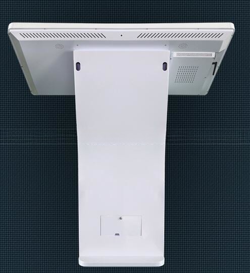 1.8mm Pixel Pitch Touchscreen LCD Advertising Kiosk Full HD 1080P