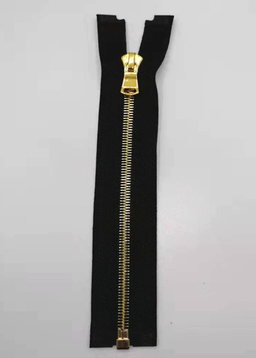 Open End Brass Metal Teeth Zipper With Shiny Gold Color For Home Textile