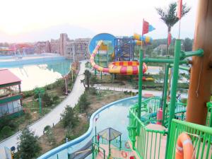 China Waterpark Project, Outdoor Water Park Engineering Projects / Customized Water Slide on sale