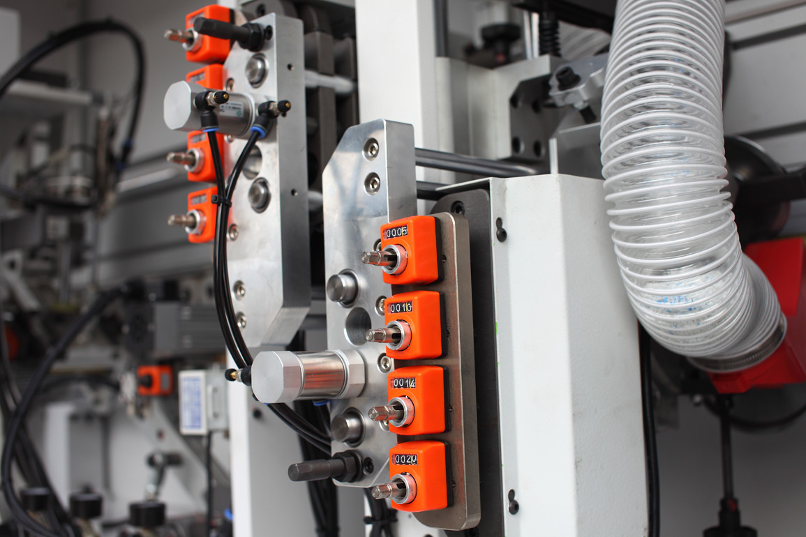 2MM Solid Wooden Edge Banding Machine