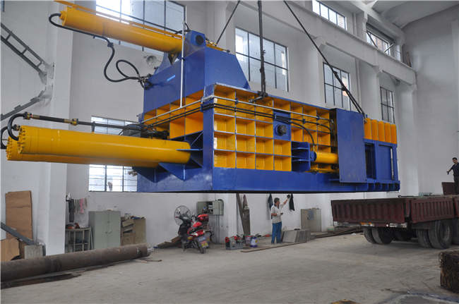 SGS Hydraulic Metal Scrap Baling Press Machine 315 Ton
