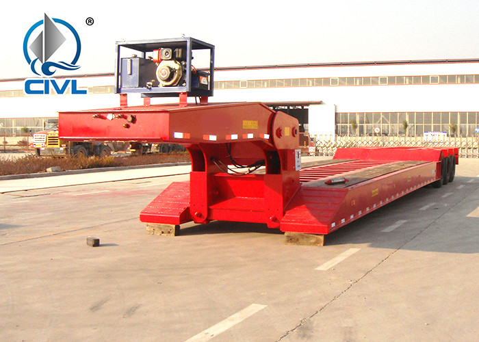 HOWO 3 Axles Semi Trailer Trucks , Flat Low Bed Trailer 30 Ton