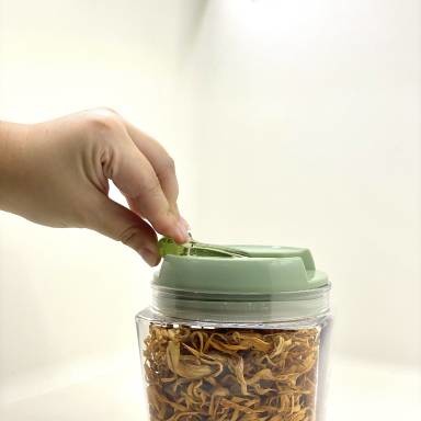 Recyclable Lockable Food Container With Lid