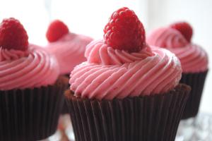 Quality Cake cup in Brown Color/ Muffin Wrappers wholesale