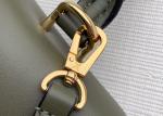 Women'S Black Handhold Luxury Bucket Bag With Lock Catch