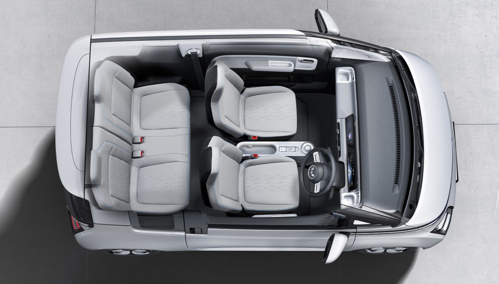 New electric mini cars Wuling Air ev RHD Air EV comes with 30/50 kW electric motor 200/300km RANGES