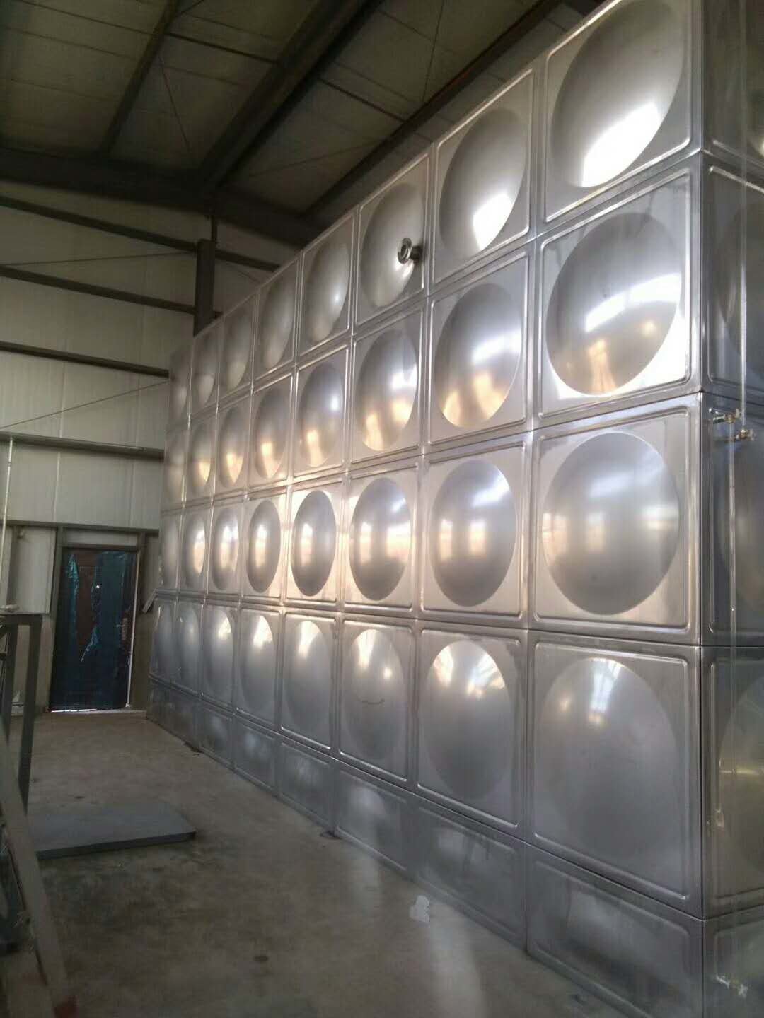Hot Pressed 304 316 Stainless Steel Panel Tank 5000 Liter For Water Storage