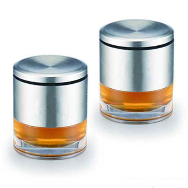 Stainless steel oil bottle