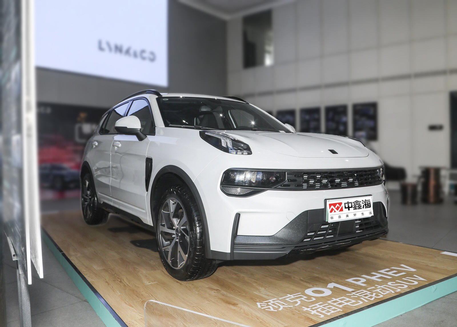 high quality new electric new car style Lynk & Co 01 New Energy 2022 1.5TD PHEV Plus personal four wheel electric recreational