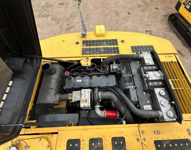 Komatsu PC240-8 Excavator Engine
