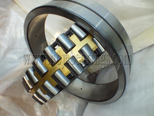 China Bearing Suppliers Cylindrical Bore Spherical Roller Bearing 240/600 241
