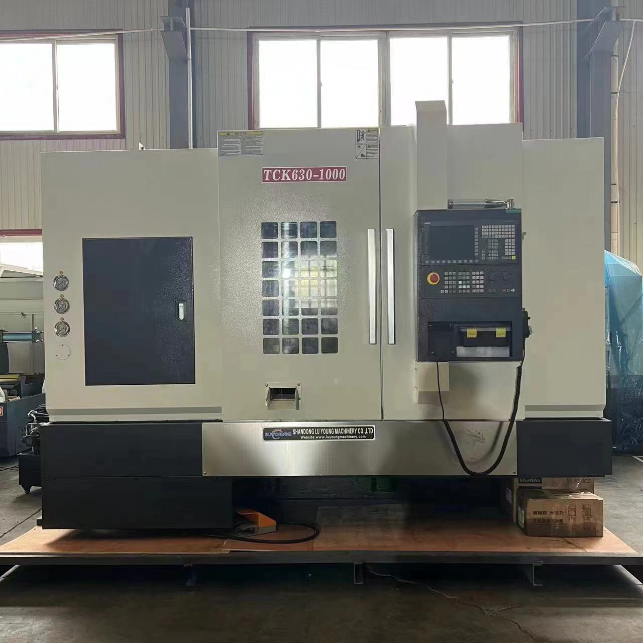 Horizontal TCK630 Electric Milling Machine for Medium Duty Machinery Repair Shops