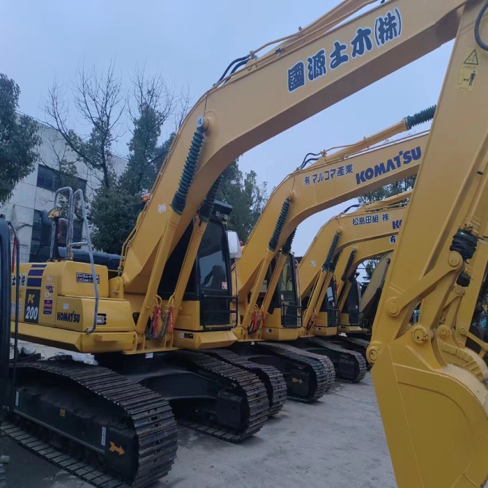 Farm Machinery Used Excavator PC200-8n1 In Shanghai For Sale / Used Komatsu PC200-8n1 Excavator MADE IN JAPAN