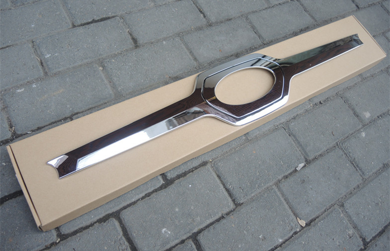 Custom Auto Body Trim Parts for Kia New Sorento 2015 Back Door Garnish Chrome