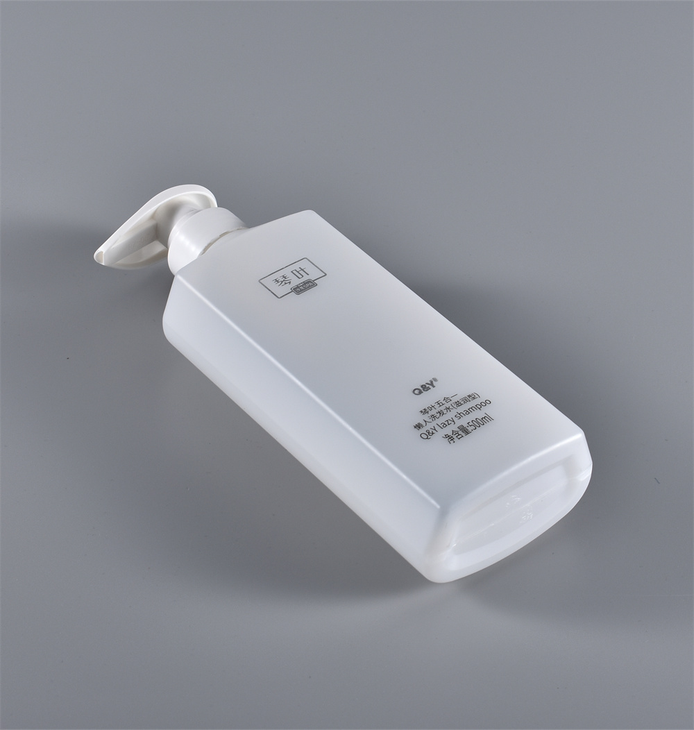 Sturdy 500ml Flat Round PE Plastic Shampoo Pump Bottle Lotion Soap Gel Packaging